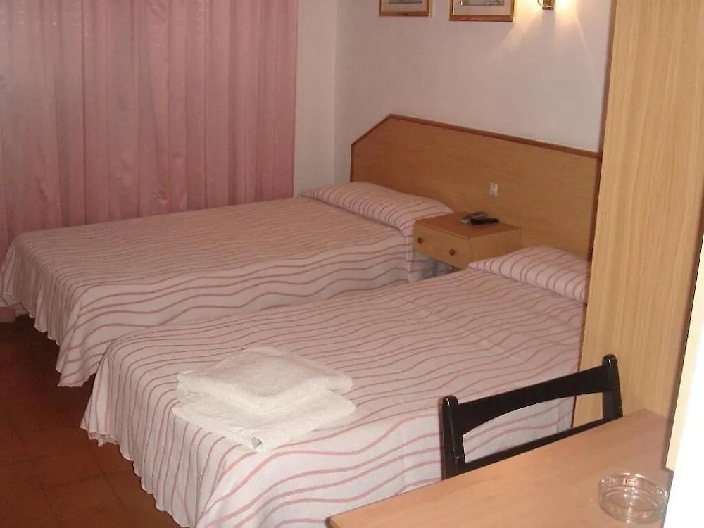 Can Setmanes Blanes 3*,