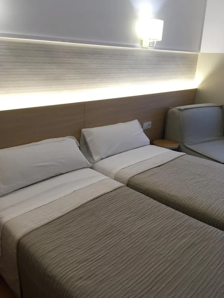 Can Setmanes Blanes 3*,